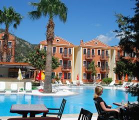 AKDENIZ BEACH